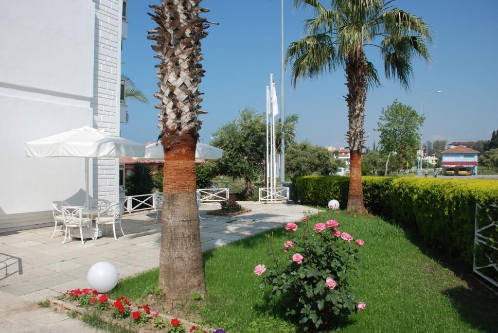 Villa Adora Beach Side Bagian luar foto