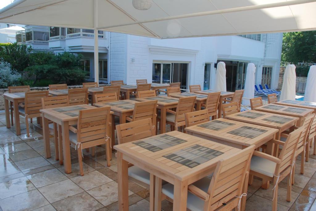Villa Adora Beach Side Bagian luar foto