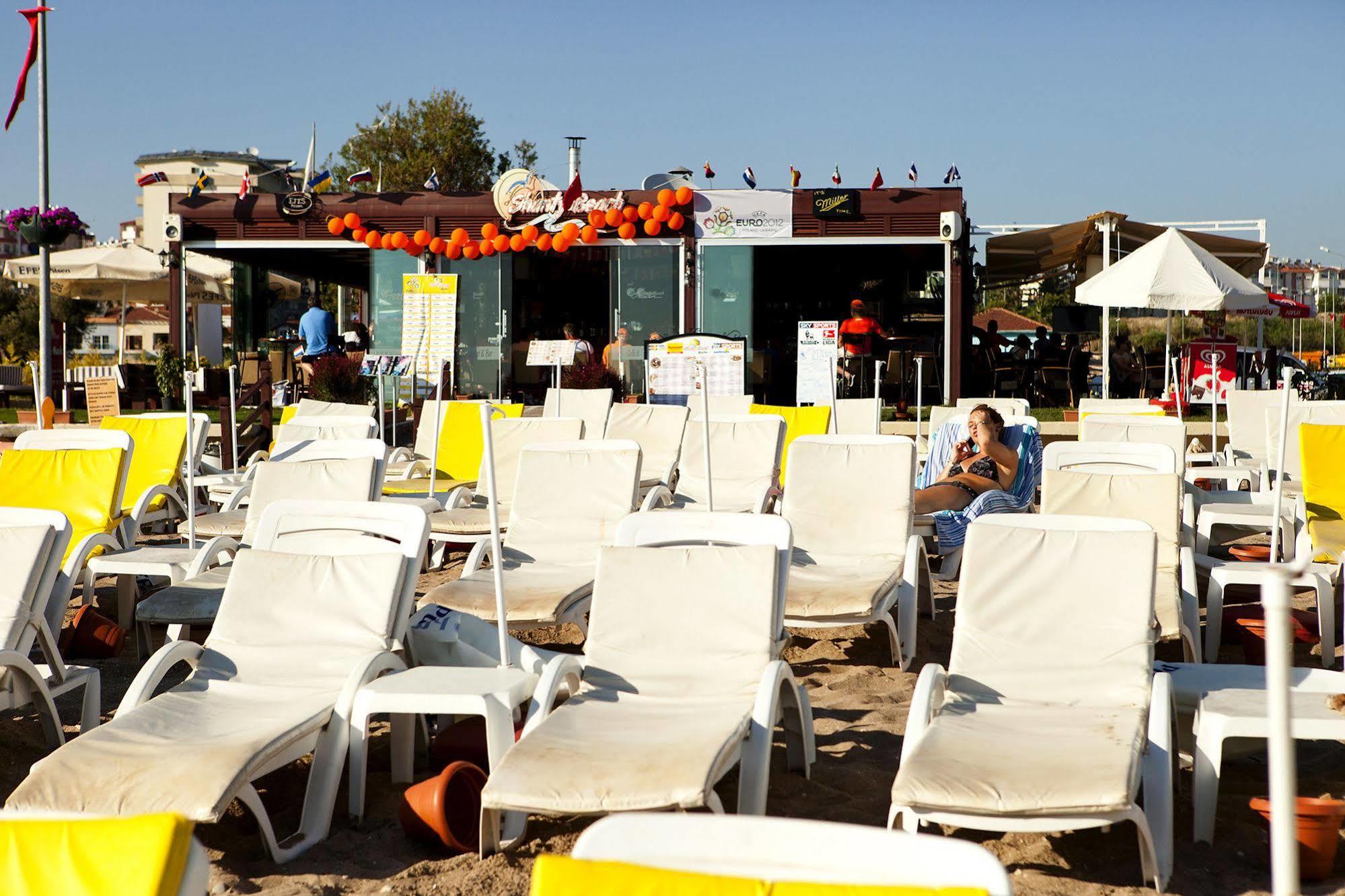 Villa Adora Beach Side Bagian luar foto