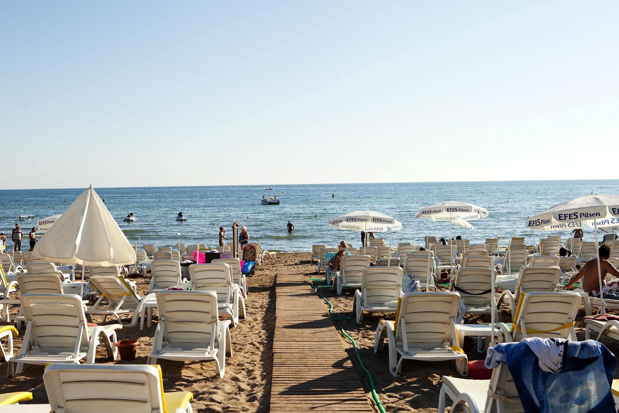 Villa Adora Beach Side Bagian luar foto