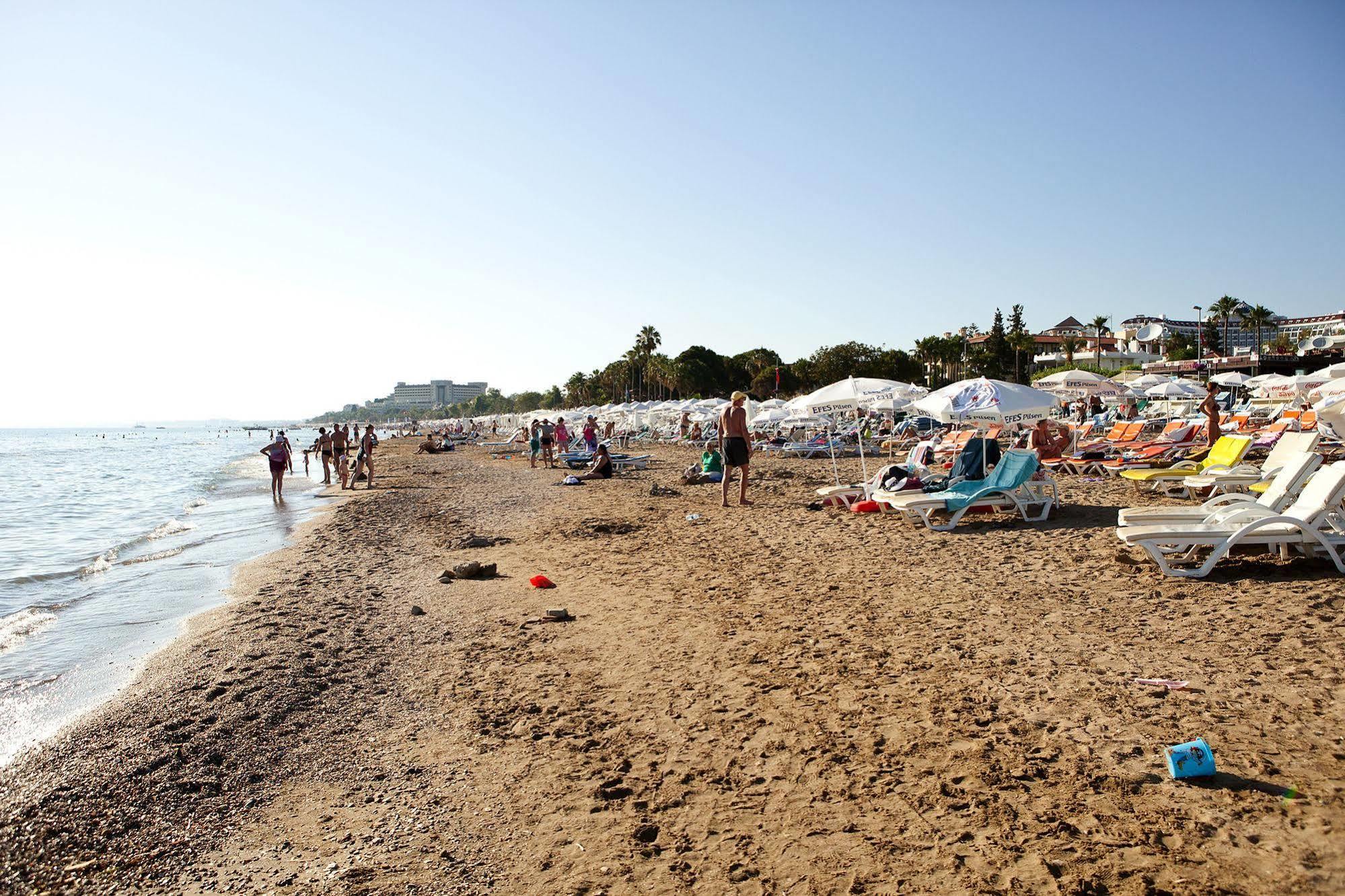 Villa Adora Beach Side Bagian luar foto